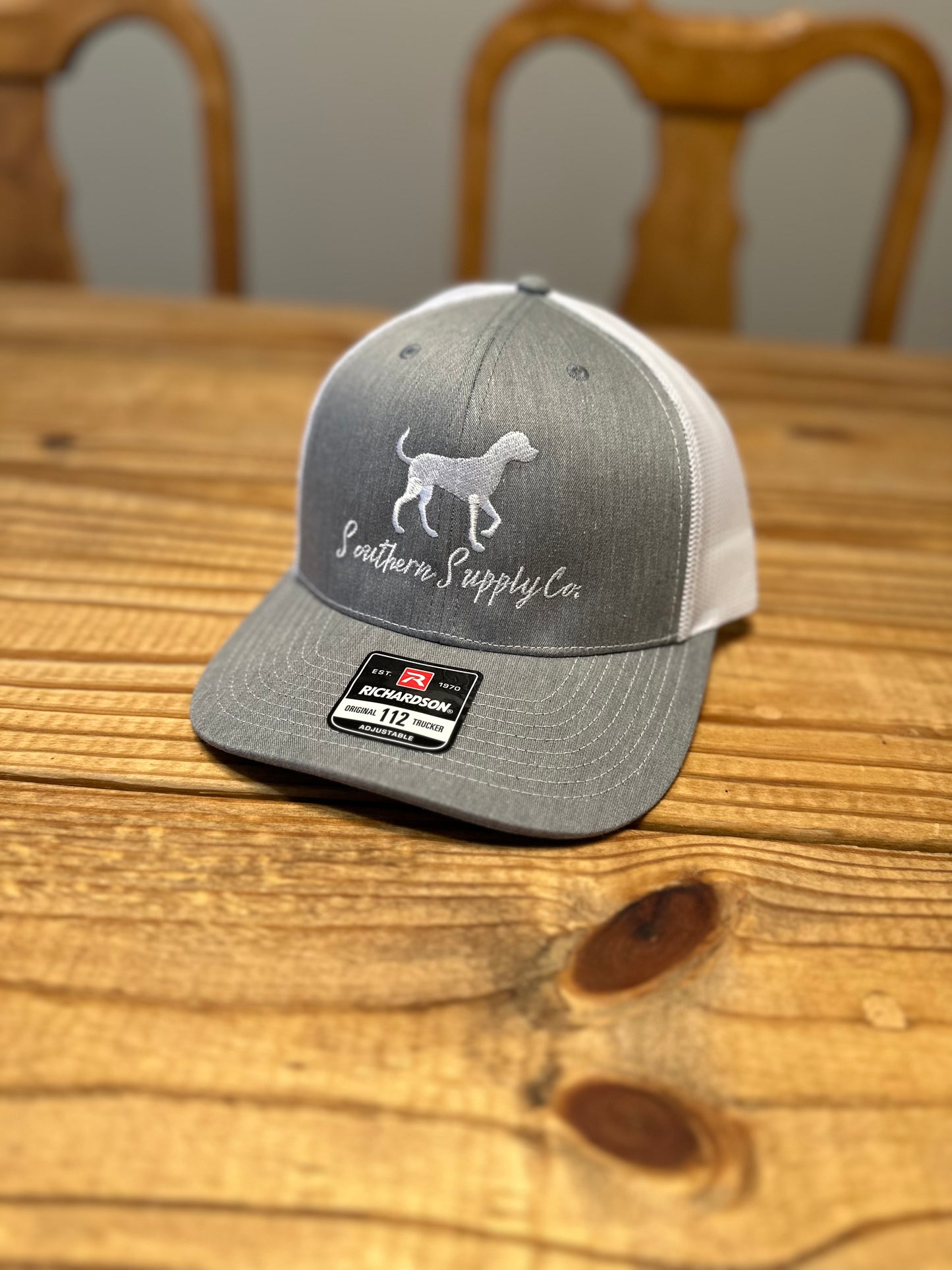 HUNTIN' DOG RICHARDSON TRUCKER HAT